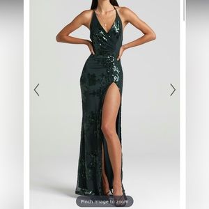 Showpo maxi green dress, size US 2, AUS 6